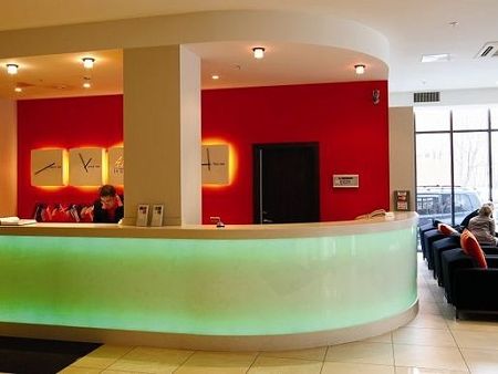 Albert Hotel