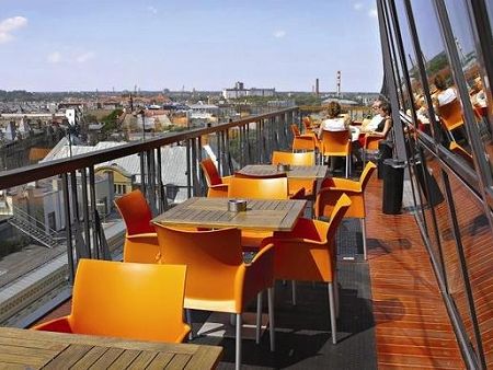 Albert Hotel