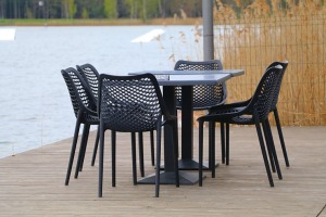 Travelnews.lv pievakarē apmeklē restorānu «Masti Grill&Chill» Ozolniekos 4