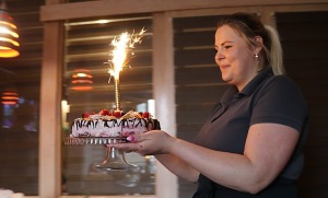 Travelnews.lv izbauda Alūksnes viesnīcas «Hotel Jolanta» restorāna svinīgas vakariņas 25