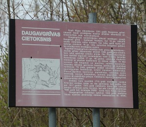 Sadarbībā ar auto nomu «Sixt Latvija» apmeklējam Daugavgrīvas cietoksni 4