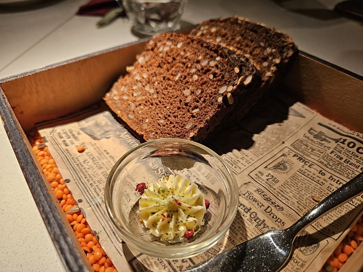 Iepazīstam un vakariņojam Narvas viesnīcā «Narva-Jõesuu SPA & Sanatoorium». Sadarbībā ar «Active Travel» un Idaviru 379204