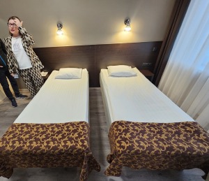 Iepazīstam un vakariņojam Narvas viesnīcā «Narva-Jõesuu SPA & Sanatoorium». Sadarbībā ar «Active Travel» un Idaviru 17