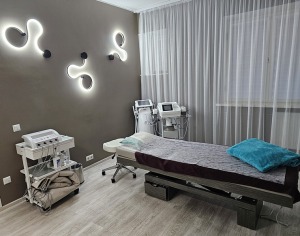 Iepazīstam un vakariņojam Narvas viesnīcā «Narva-Jõesuu SPA & Sanatoorium». Sadarbībā ar «Active Travel» un Idaviru 35