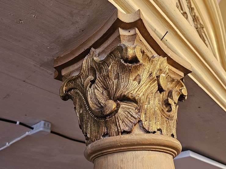 Apmeklējam Zlēku luterāņu baznīcu, kas celta celta ap 1645.gadu, Ventspils novadā 379665