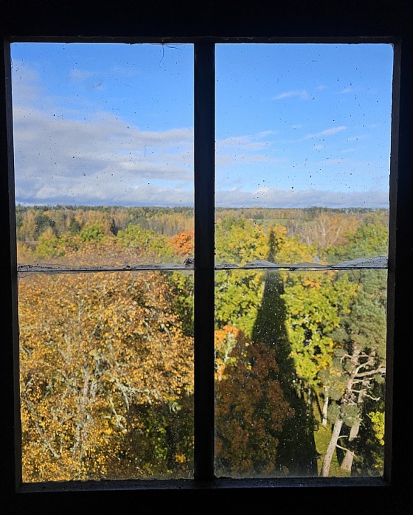 Apmeklējam Zlēku luterāņu baznīcu, kas celta celta ap 1645.gadu, Ventspils novadā 379672