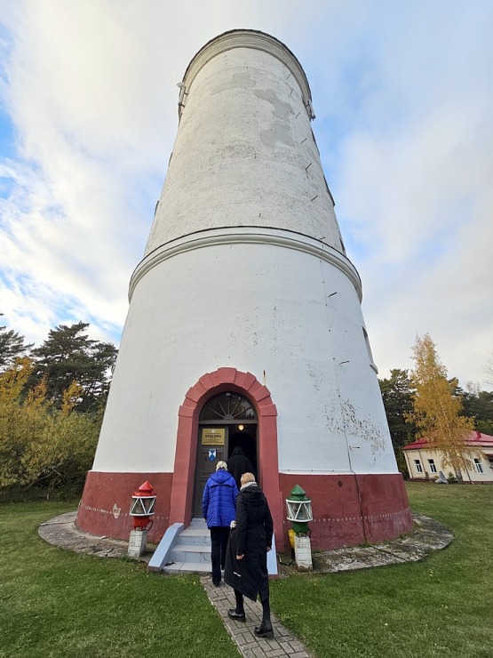 Apmeklējam 1844.gada būvēto Ovišu bāku Ventspils novadā 379678