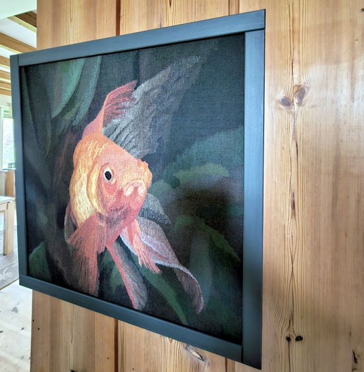 Apmeklējam tekstilmākslinieci Baibu Rīteri ļoti skaistā Saldus novada viensētā, kur tiek austi unikāli gobolēni 379768