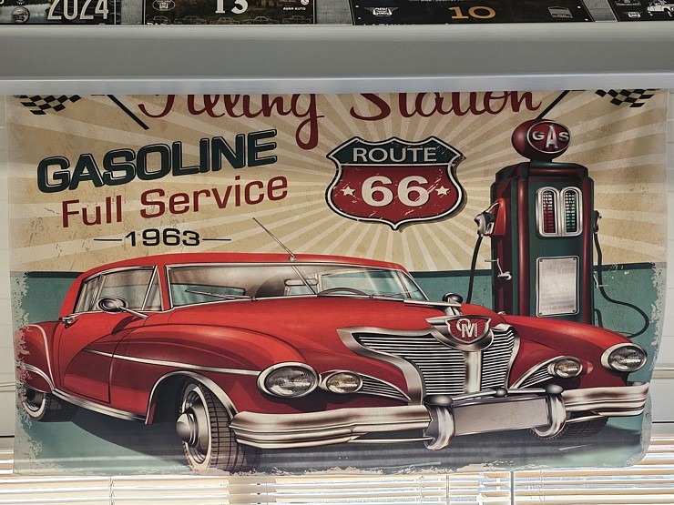 Apmeklējam Milzkalnes «Classic Car & Motorcycle Garage» muzeju Tukuma novadā 379816