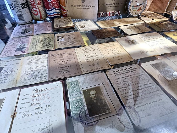 Apmeklējam Milzkalnes «Classic Car & Motorcycle Garage» muzeju Tukuma novadā 379821