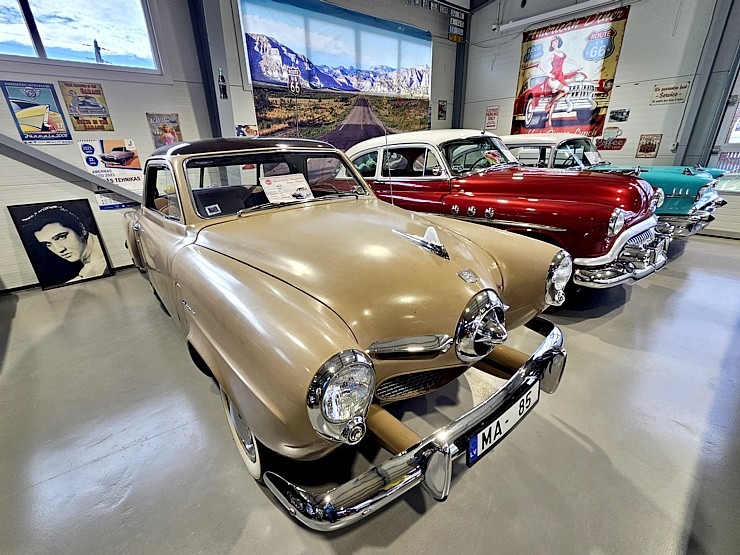 Apmeklējam Milzkalnes «Classic Car & Motorcycle Garage» muzeju Tukuma novadā 379787