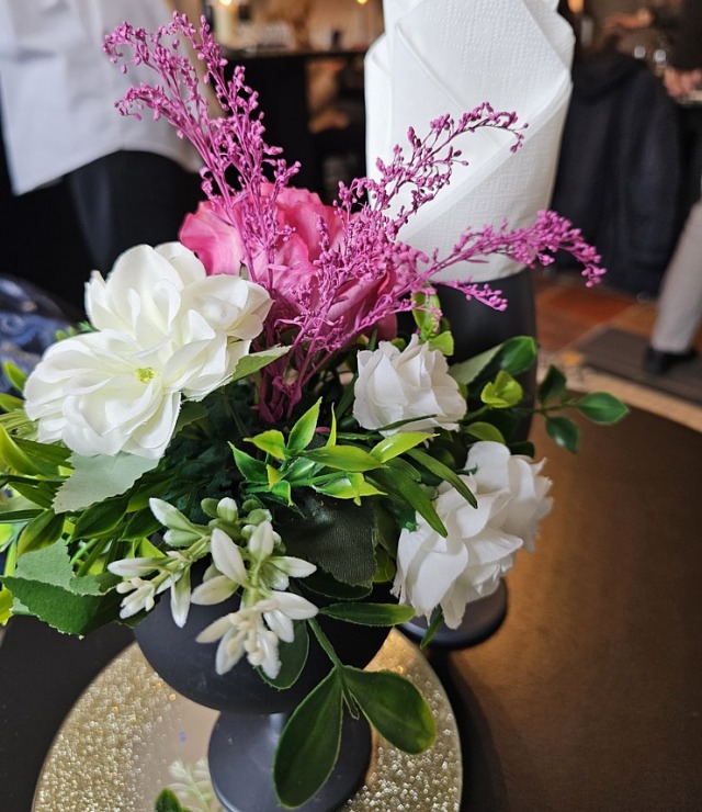 Izbaudām Kandavas Vīna nama viesmīlību Tukuma novadā 379897