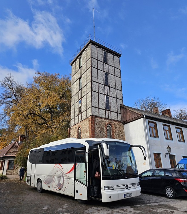Izbaudām Kandavas Vīna nama viesmīlību Tukuma novadā 379903