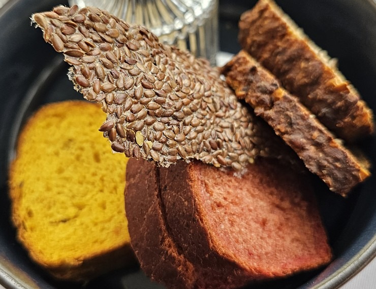 Izbaudām Tukuma novada Kalnmuižas pils restorāna pusdienu piedāvājumu 379921