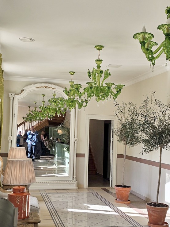 Izbaudām Tukuma novada Kalnmuižas pils restorāna pusdienu piedāvājumu 379908