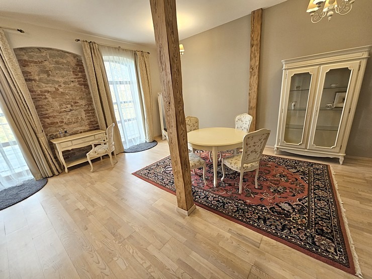 Iepazīstam Tukuma novada Kalnmuižas pils viesnīcas piedāvājumu 379969