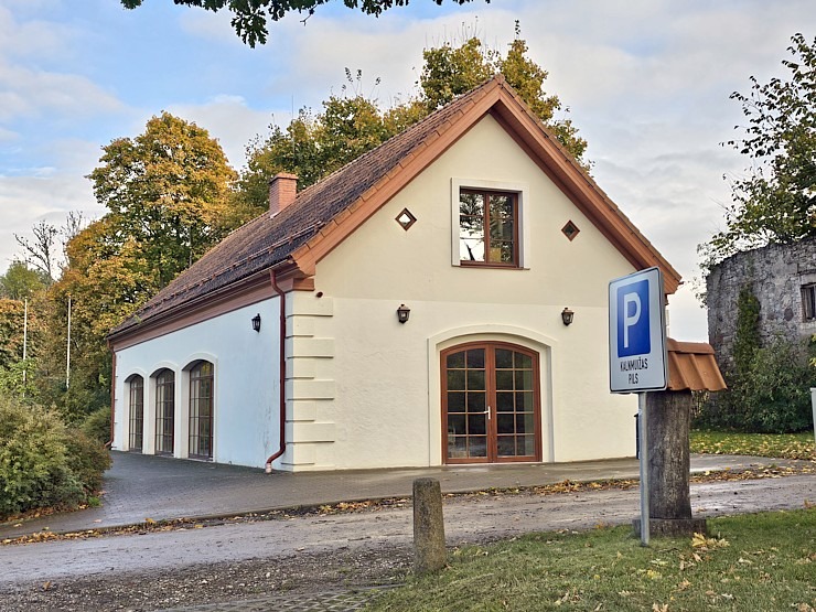 Iepazīstam Tukuma novada Kalnmuižas pils viesnīcas piedāvājumu 379963