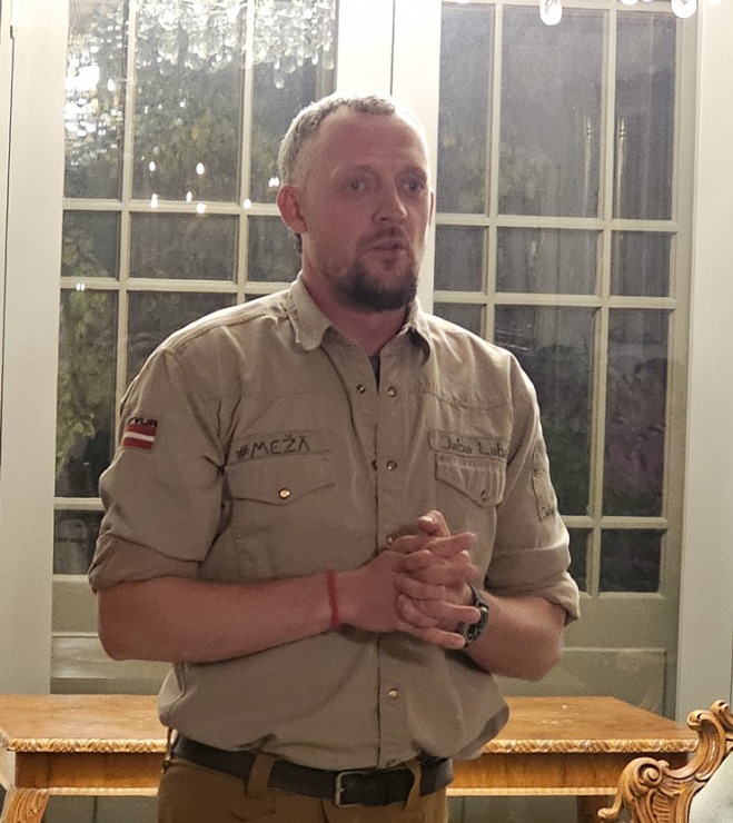 Iepazīstam Kuldīgas Kuldes muižas apartamentus un izbaudām vakariņu pasākumu 380008