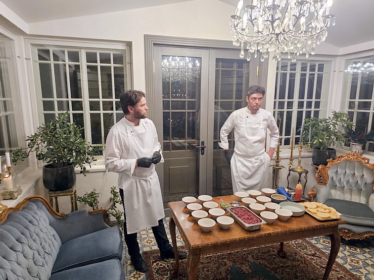 Iepazīstam Kuldīgas Kuldes muižas apartamentus un izbaudām vakariņu pasākumu 379993