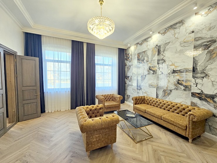 Apmeklējam Vārves muižas kompleksu Ventas krastā Ventspils novadā 380073