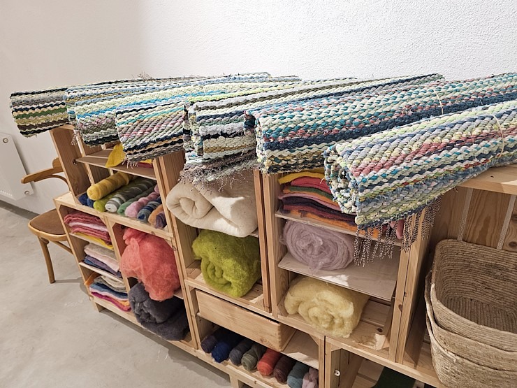 Iepazīstam Dundagas pili Talsu novadā, kas piedāvā naktsmītni, TIC, izstādes un konferenču telpas 380112