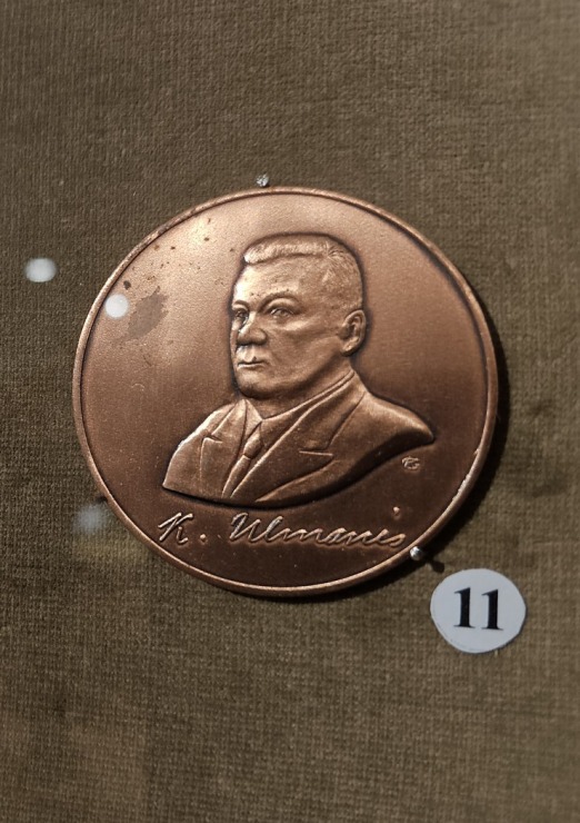 Iepazīstam Dundagas pili Talsu novadā, kas piedāvā naktsmītni, TIC, izstādes un konferenču telpas 380130