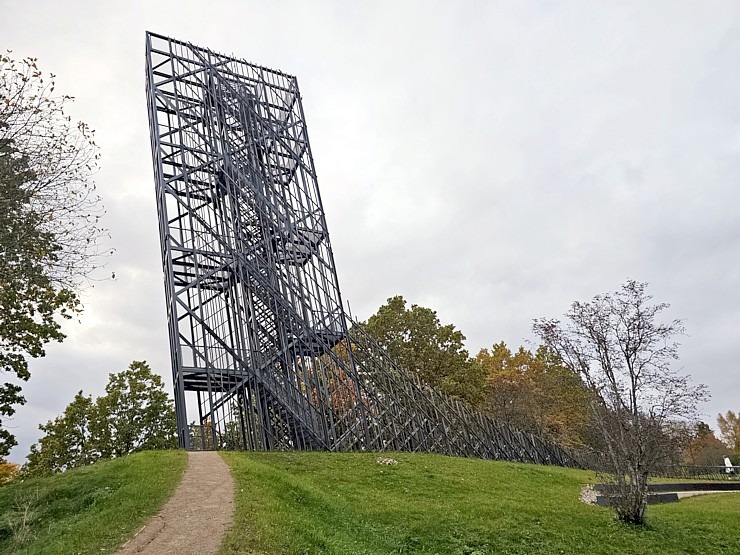 Pēcpusdienas pastaigā iepazīstam UNESCO Pasaules mantojuma sarakstā iekļauto Kuldīgu 380481