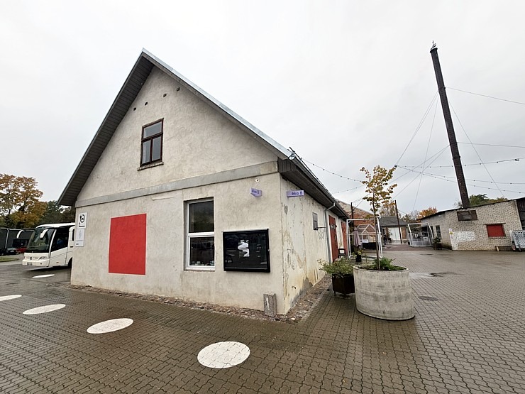 Apmeklējam radoši industriālo Kaļķu ielas kvartālu Kuldīgā 380526