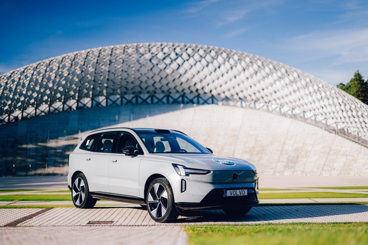 «Latvijas e-auto 2025/26» par uzvarētājiem kļūst «Audi A6 e-tron», «BYD Sealion 7» un «Renault R5 E-Tech Electric» 380545