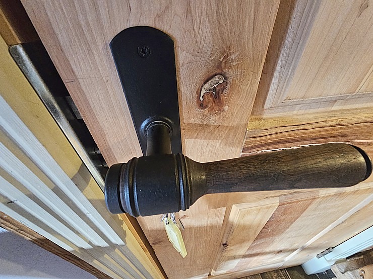 lIepazīstam Kuldīgas dizaina viesnīcas « Sīmanis » piedāvājumu 380622