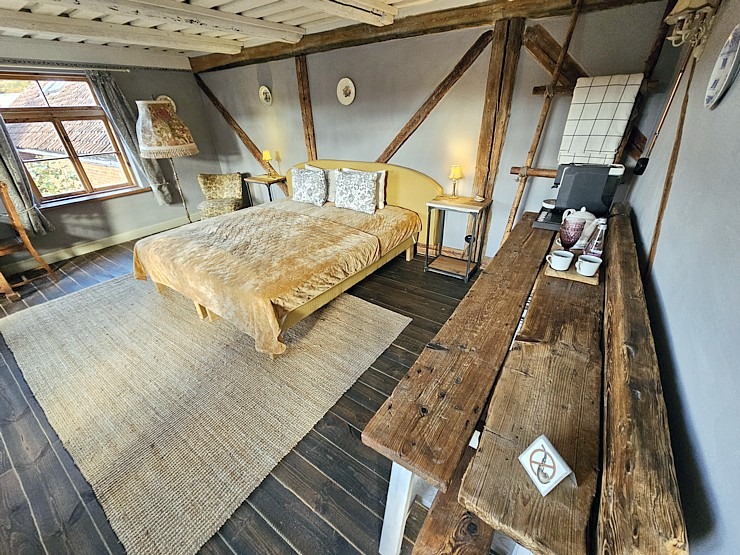 lIepazīstam Kuldīgas dizaina viesnīcas « Sīmanis » piedāvājumu 380630