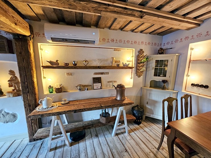 lIepazīstam Kuldīgas dizaina viesnīcas « Sīmanis » piedāvājumu 380609