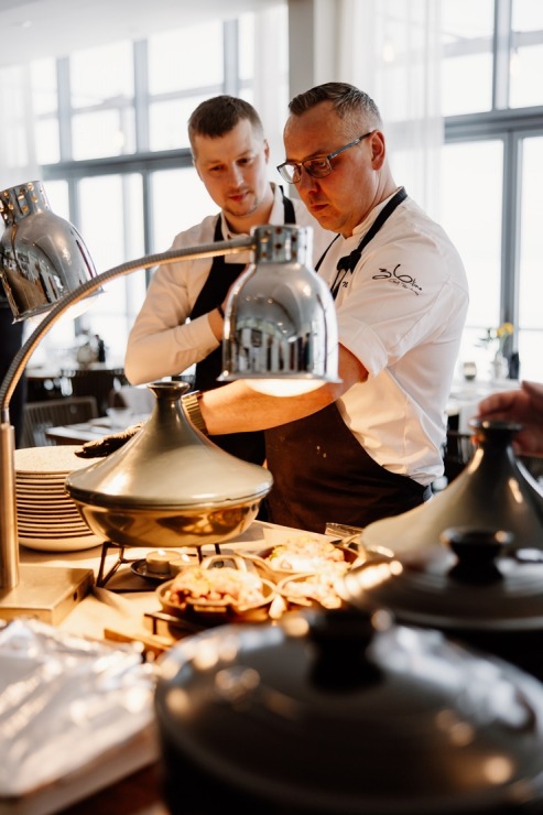 Jūrmalas restorāns «36.line Grill Restaurant» piedāvā jaunā konceptu «After-work brunch». Foto: Inga Bitere 388205