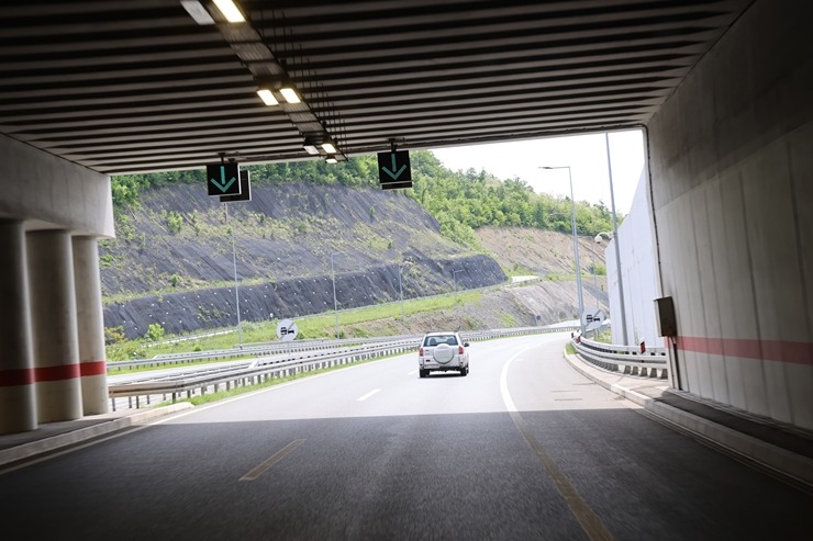 Sadarbībā ar «airBaltic» ceļojam ar ekskursiju autobusu pa izcilu Serbijas ātrgaitas autostrādi 392294