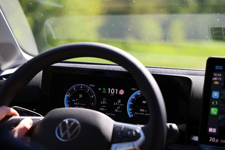 Apceļojam Latviju sadarbībā ar «SIXT Latvija» un jauno «VW T-Roc» no 27 eiro dienā 396054