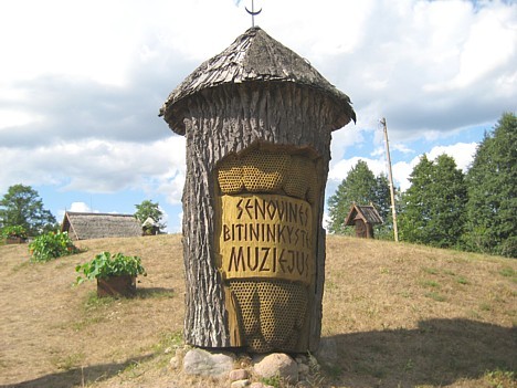 Muzejā var iepazīties ar biškopības tradīcijām no seniem laikiem līdz mūsdienām 26343