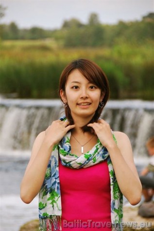 Japāņu fotomodele Yuko Kayama atškirībā no vispār pieņemtiem stereotipiem par foto modelēm, ir ļoti sirsnīga un viņu patiesi sajūsmina dabas skaistums Japāņu fotomodele Yuko Kayama atškirībā no vispār pieņemtiem stereotipiem par foto modelēm, ir ļoti sirsnīga un viņu patiesi sajūsmina dabas skaistums 36038