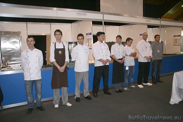Konkursā piedalījās 8 pavāri Salvis Putāns, Viesturs Lasmanis, Nauris Nummurs, Rihards Jeršovs, Terēze Kondrate, Andrejs Dudenko, Vjačeslavs Novickis  36785