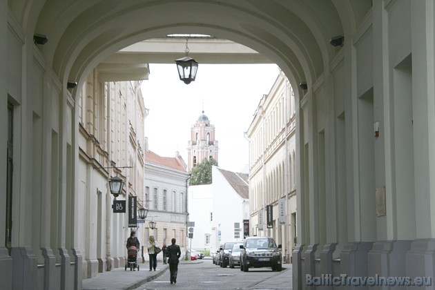 Viļņa ir Eiropas kultūras galvaspilsēta 2009 un par to sīkāk internetā - www.kulturagyvai.lt 37136