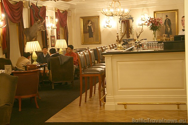 Viesnīcas Grand Palace Hotel bārs vakara noskaņā 37297