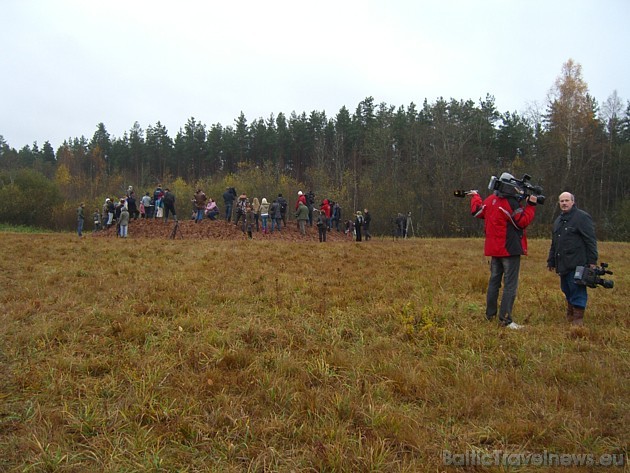 Notikums ir piefiksēts vēlā 25.10.2009 pēcpusdienā, kad 17:30 Valsts ugunsdzēšanas un glābšanas dienesta darbinieki saņēmuši izsaukumu uz notikuma vie 37601