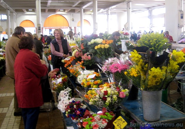 Puķes Kannu tirdziņā 41936