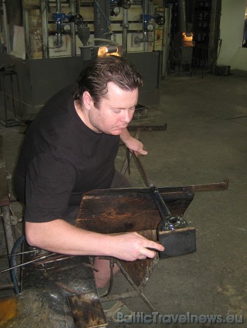 Pieslīpē apakšdaļu 42623