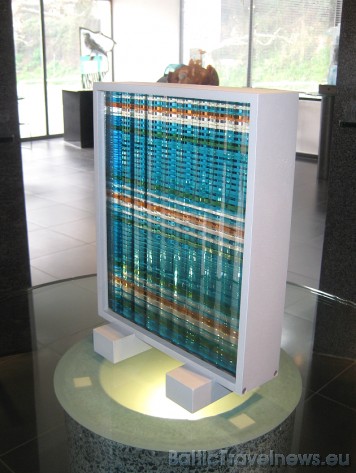 Stikla mākslas darbs 42639