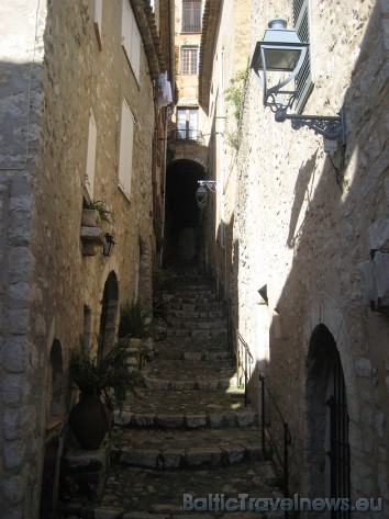 Savā laikā pilsētas skaistums iedvesmoja tādus māksliniekus kā Matiss, Sutins, Šagals, Venuars, Siņaks, Modiljāni, Dufi 42685