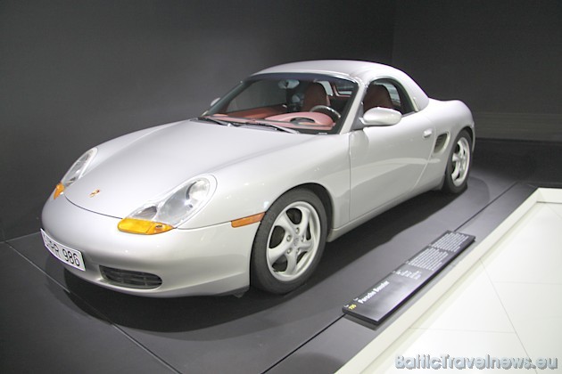 Porsche Boxster 43054