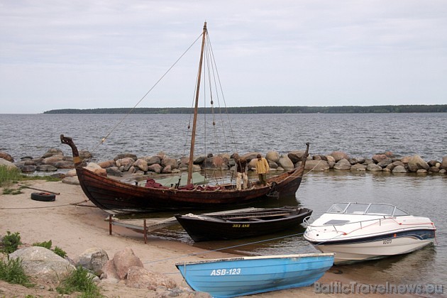 Muzejam ir arī sava vikingu laiva, kuru labprāt iznomā dažādiem izbraucieniem jūrā 45695