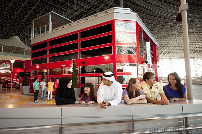 Parka galvenās ēkas teritorija ir 86 000 kvadrātmetru, bet āra teritoriju platība ir vairāk nekā 450 000 kvadrātmetru
Foto: © Ferrari World Abu Dhabi 52216