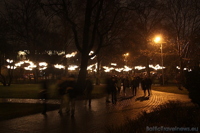 Staro Rīga 2010 - Gaisnas ķermeņi - Vērmanes dārzs (www.staroriga.lv) 52350