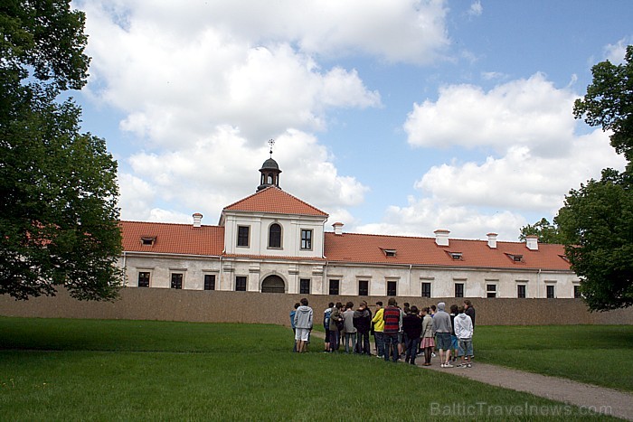 Patlaban klostera teritorijā notiek arī citu seno ēku restaurācijas darbi 64898